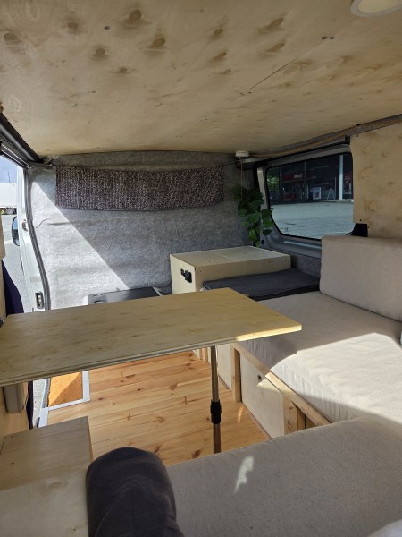 Opel Vivaro Van - Laksevåg, Norvège