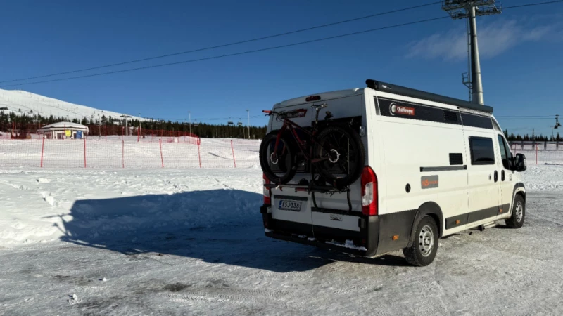 Challenger V217 VIP Matkailuauto (Sa) 5OV 2184CM3 A Campingbus - Oulu, Finnland