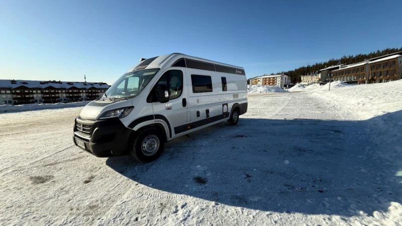 Challenger V217 VIP Matkailuauto (Sa) 5OV 2184CM3 A Campingbus - Oulu, Finnland