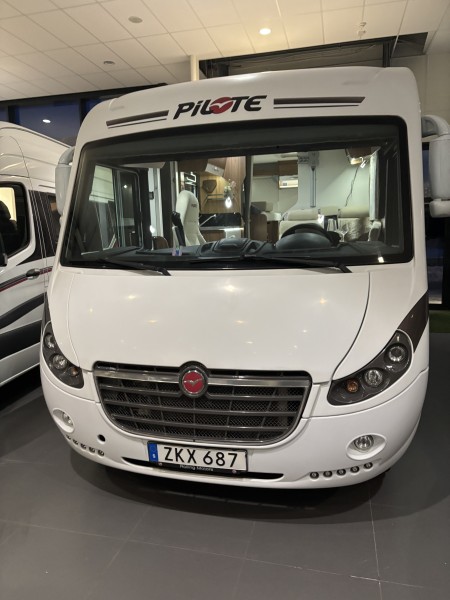 Pilote G650 G7 Matkailuauto - Gislaved, Ruotsi