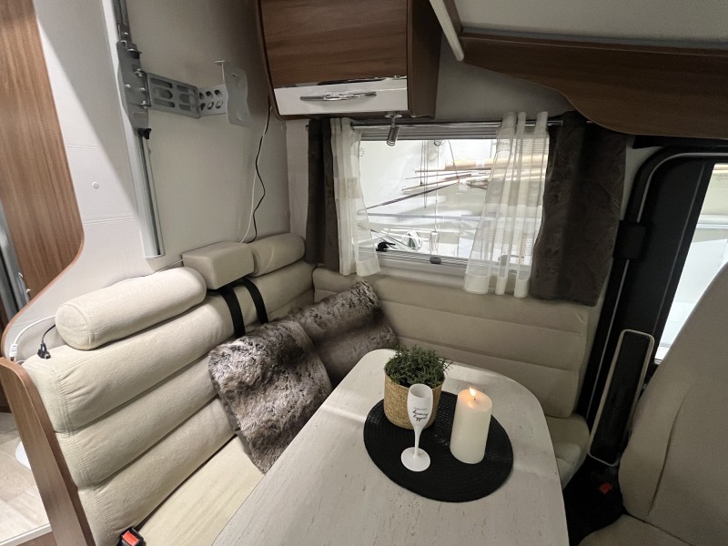 Pilote G650 G7 Matkailuauto - Gislaved, Ruotsi