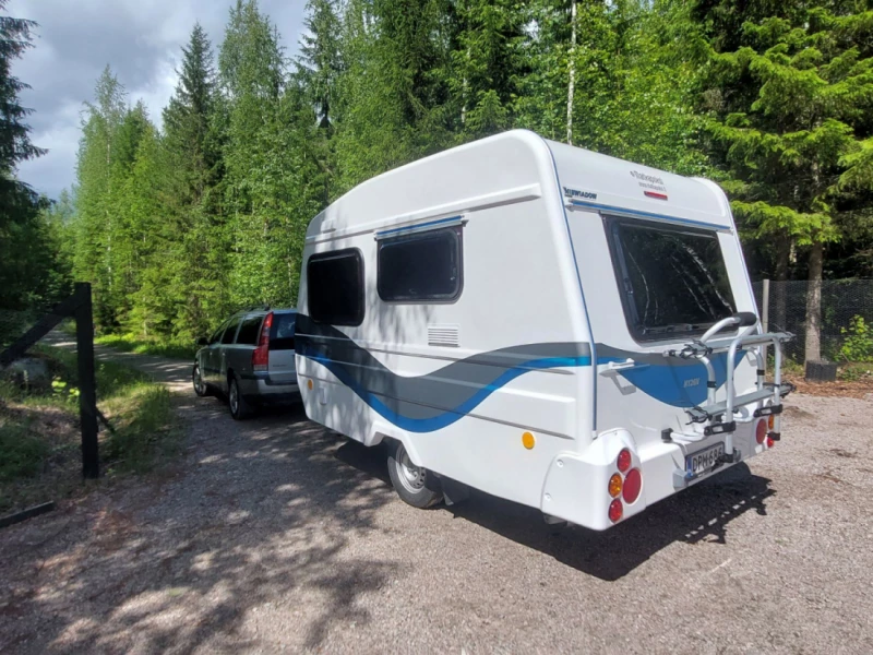 Poksi N Wohnwagen - Lievestuore, Finnland