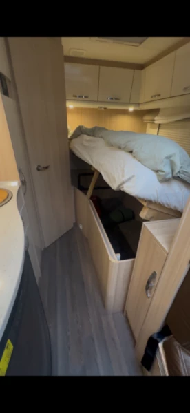 Bürstner BT5693 Wohnmobil - Lidköping, Schweden