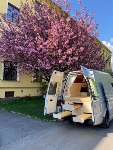 Volkswagen Transporter Campingbus - Sogndal, Norwegen