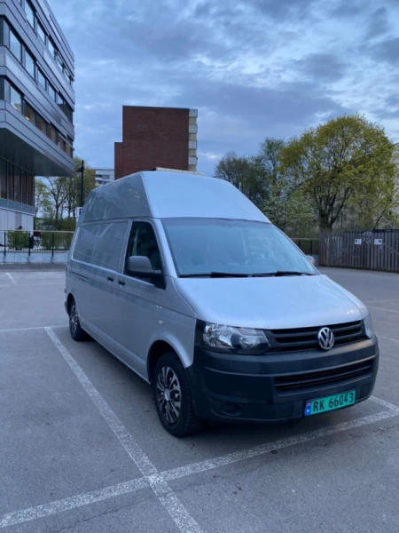 Volkswagen Transporter Campingbus - Sogndal, Norwegen