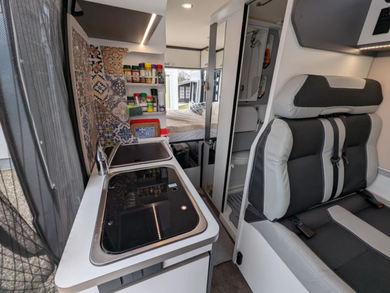 Fiat Ducato Campervan - ursy, Switzerland