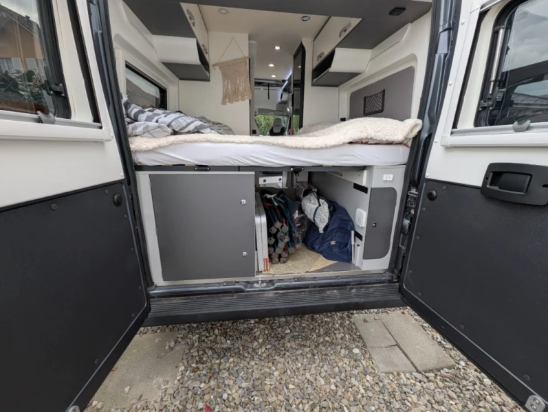 Fiat Ducato Campervan - ursy, Switzerland