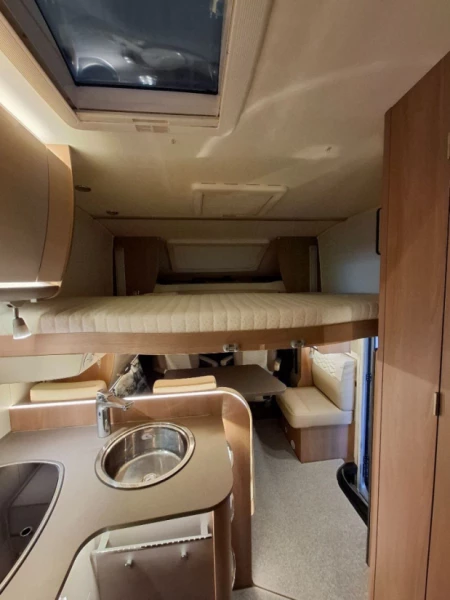 Bürstner Lyseo TD 690 G Harmony Wohnmobil - Steffisburg, Schweiz