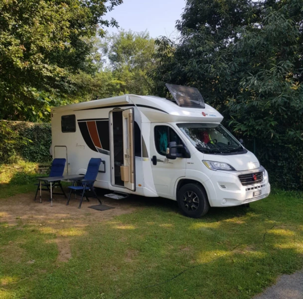 Bürstner Lyseo TD 690 G Harmony Wohnmobil - Steffisburg, Schweiz
