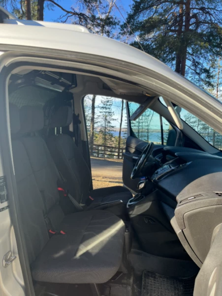 Ford Transit Connect V408 Umpikori/Tila-Auto 1.5 Tdci Campingbus - Tampere, Finnland