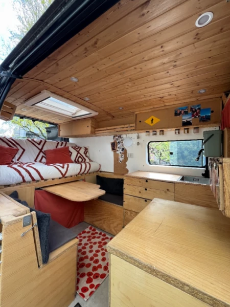 Renault MASTER Campingbus - Lausanne, Schweiz