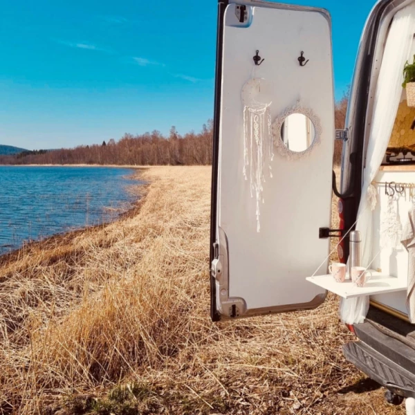 VW Crafter 2.0 TDi Campingbus - Örnsköldsvik, Schweden