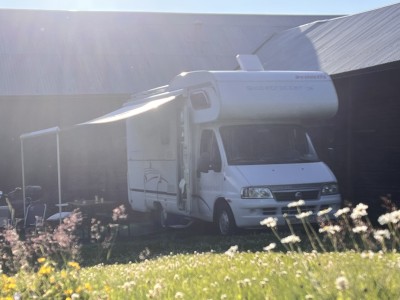 Fiat Dethleffs 5881 Matkailuauto - Arvika, Ruotsi