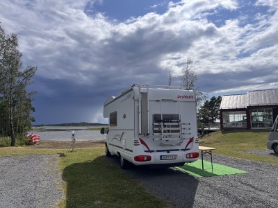 Fiat Dethleffs 5881 Matkailuauto - Arvika, Ruotsi