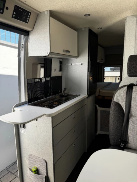Hymer Free 600 Campus Campingbus - Schindellegi, Schweiz