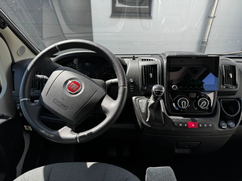 Hymer Free 600 Campus Campingbus - Schindellegi, Schweiz