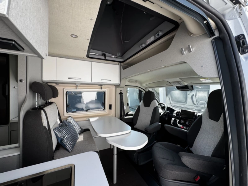 Hymer Free 600 Campus Campingbus - Schindellegi, Schweiz