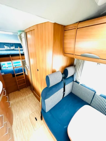 Hymer Camp 524 SL Wohnmobil - Vétroz, Schweiz
