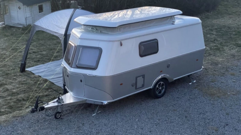 Eriba Touring 530 Wohnwagen - Vinterbro, Norwegen