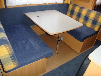 Dethleffs NewLine Wohnwagen - Sugiez, Schweiz