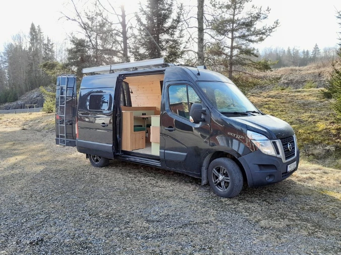 Nissan NV400 2.3 dCi Campingbus - Stockholm, Schweden