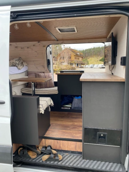 Mercedes-Benz Sprinter Campingbus - Stavanger, Norwegen
