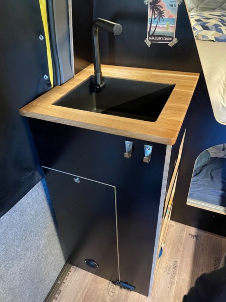 Mercedes Sprinter Campingbus - Leuzigen, Schweiz