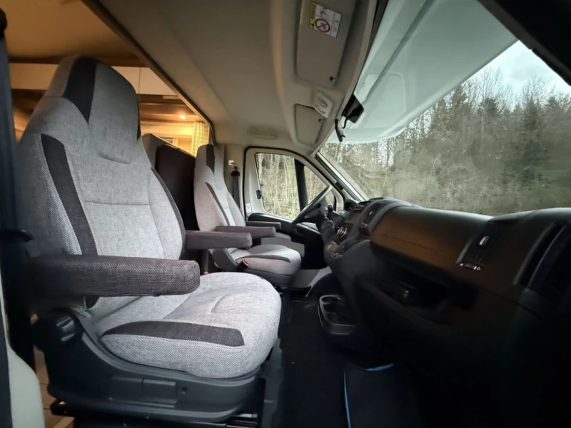 Knaus Knaus Live Traveller 650 DG Wohnmobil - Eschenbach, Schweiz