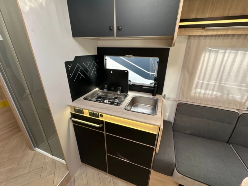 Chausson 720 Etape Line Wohnmobil - Corgémont, Schweiz
