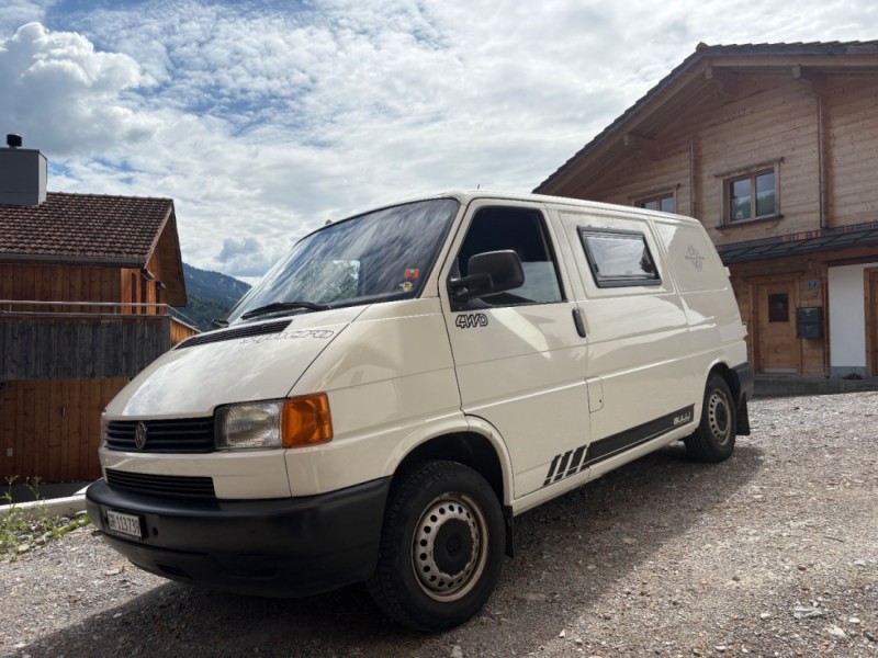 VW T4 syncro Campingbus - Seewis Dorf, Schweiz