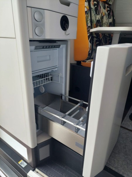 VW Grand California 600 Campingbus - Orbe, Schweiz