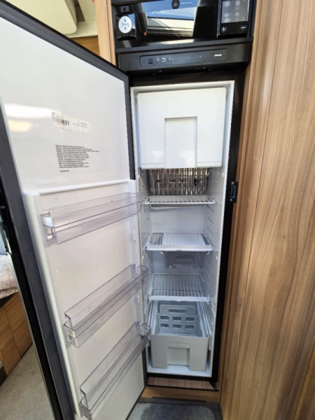 Fiat Ducato Lava / Alusta 160 Multijet 2.3 D Wohnmobil - Rovaniemi, Finnland