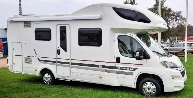 Adria Coral XL A 670 DK Camping-car - Motala, Suède