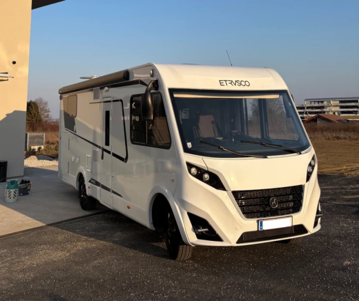 Etrusco I 7400 SB Wohnmobil - Leonding, Österreich