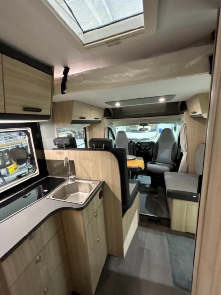 Sun Living S 75SC Wohnmobil - Hell, Norwegen