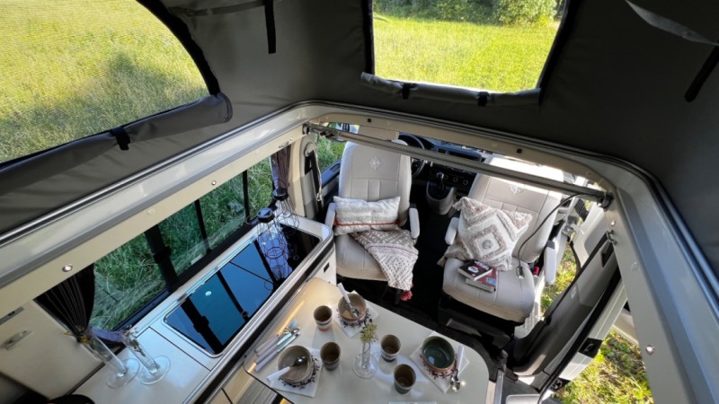 VW Westfalia Kepler 6 Campingbus - Neuchatel, Schweiz