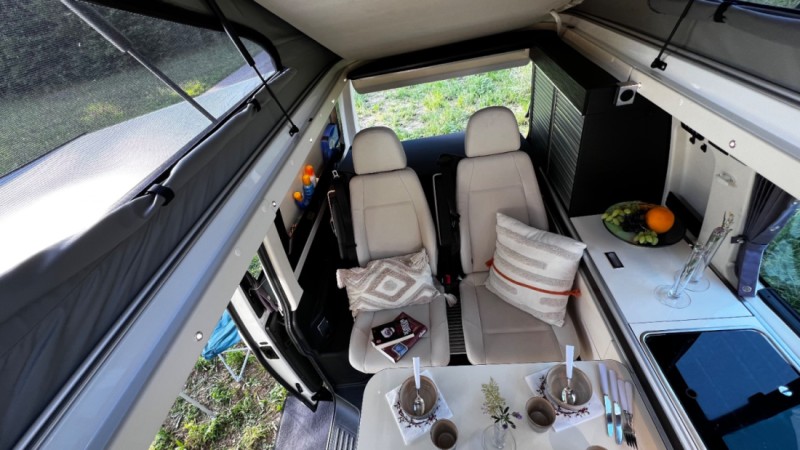 VW Westfalia Kepler 6 Campingbus - Neuchatel, Schweiz