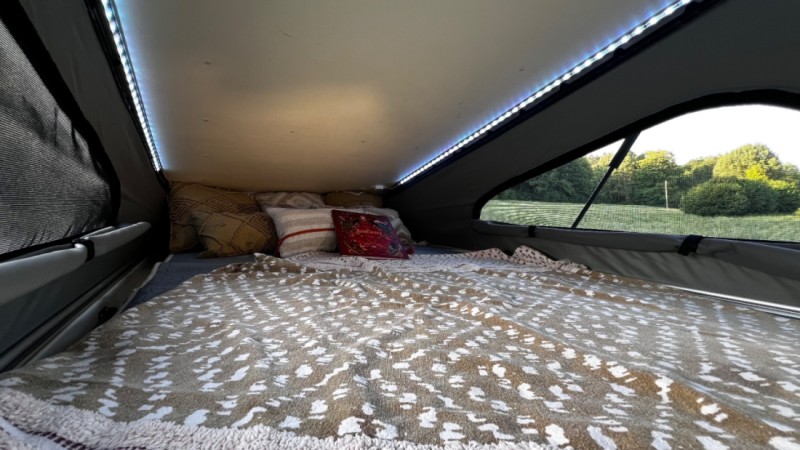 VW Westfalia Kepler 6 Campingbus - Neuchatel, Schweiz