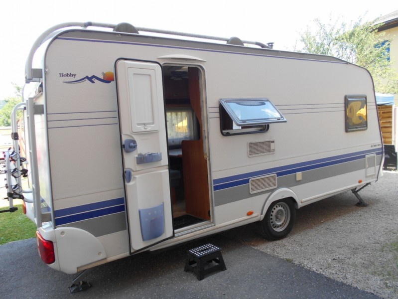Hobby Easy Deluxe Wohnwagen - St-Imier, Schweiz