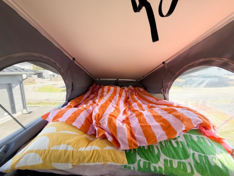 Hymer Grand Canyon S 4x4 - matkailuauto, jota voi ajaa B-kortilla. Vuodepaikat neljälle. Campingbus - Helsinki, Finnland