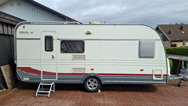 Home‑Car 49KMF Wohnwagen - Karlskoga, Schweden