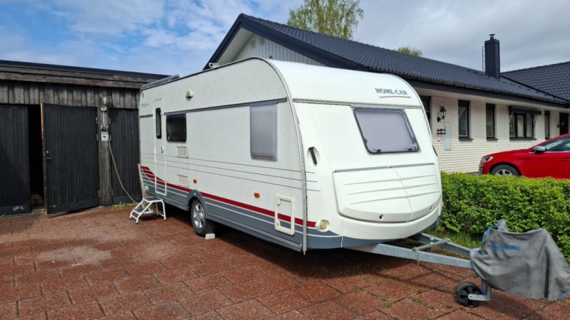 Home‑Car 49KMF Wohnwagen - Karlskoga, Schweden