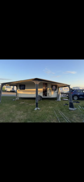 Adria Adora 512 UP Wohnwagen - Tune, Dänemark