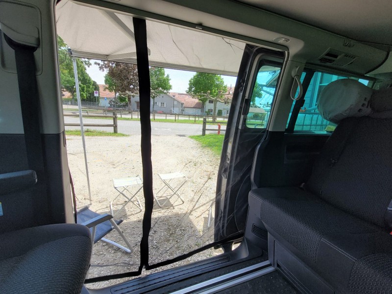 VW California Campingbus - Gimel, Schweiz