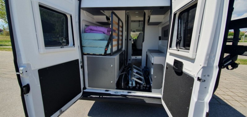 Pilote Bantam Van Pilote V600G-T Premium Bybobil - Aubonne, Sveits