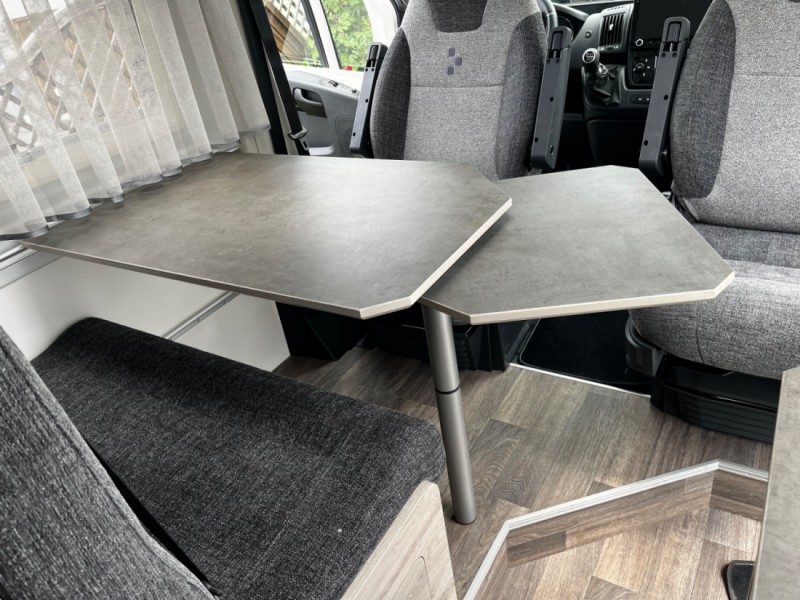 Bravia Mobil Swan 600 Wohnmobil - Bad Wimsbach, Österreich