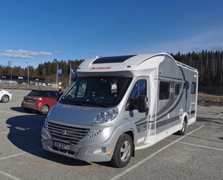 Dethleffs T7151 Camping-car - Ålgård, Norvège