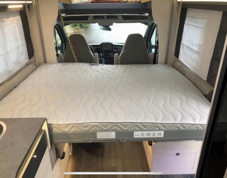 Chausson 720 Titanium Premium Wohnmobil - Cournillens, Schweiz