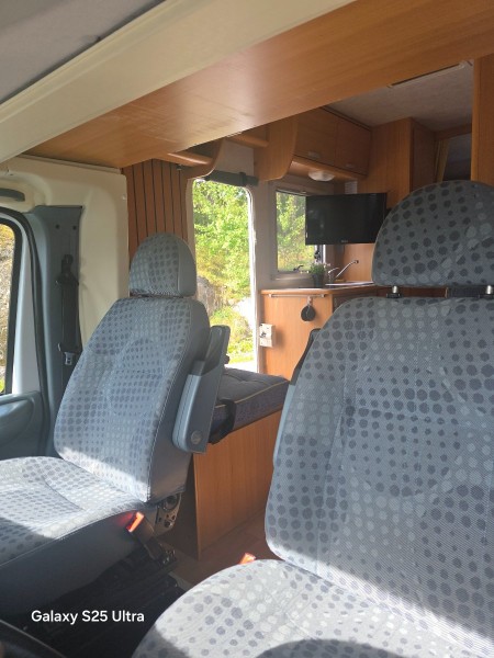 Ford Rimor Wohnmobil - skedsmokorset, Norwegen