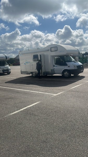 Ford Rimor Wohnmobil - skedsmokorset, Norwegen